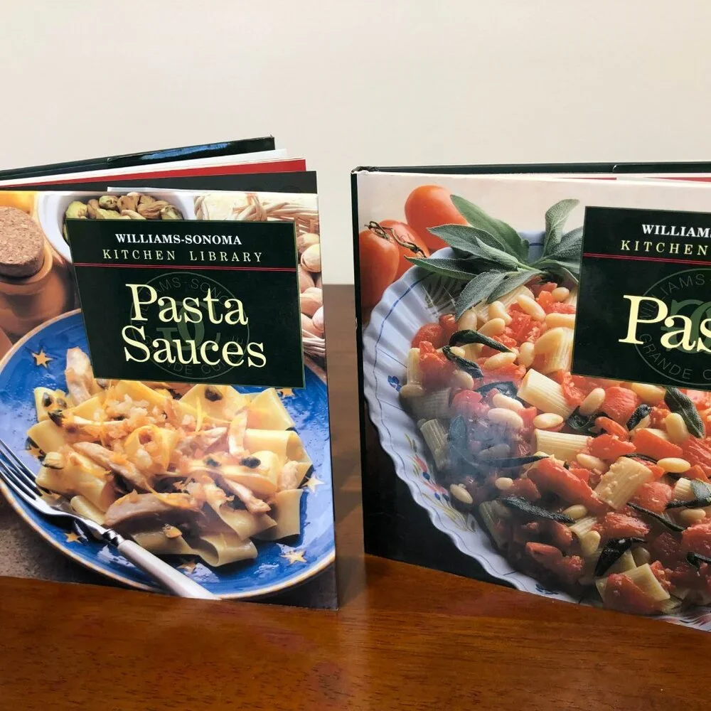 Williams Sonoma Pasta & Pasta Sauces Pre-Owned Vintage Cookbook Bundle o…